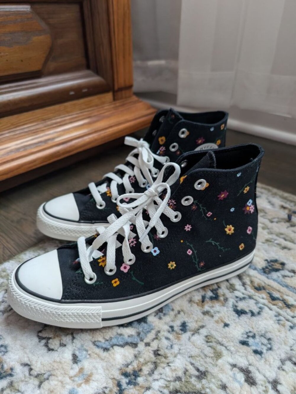 Size 9 - Women Converse Chuck Taylor All Star High Floral Sneakers EUR 40